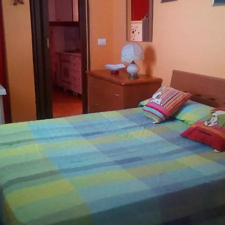 With 2 Bedrooms In Cicirata, With Wonderful Sea View, Pool A *